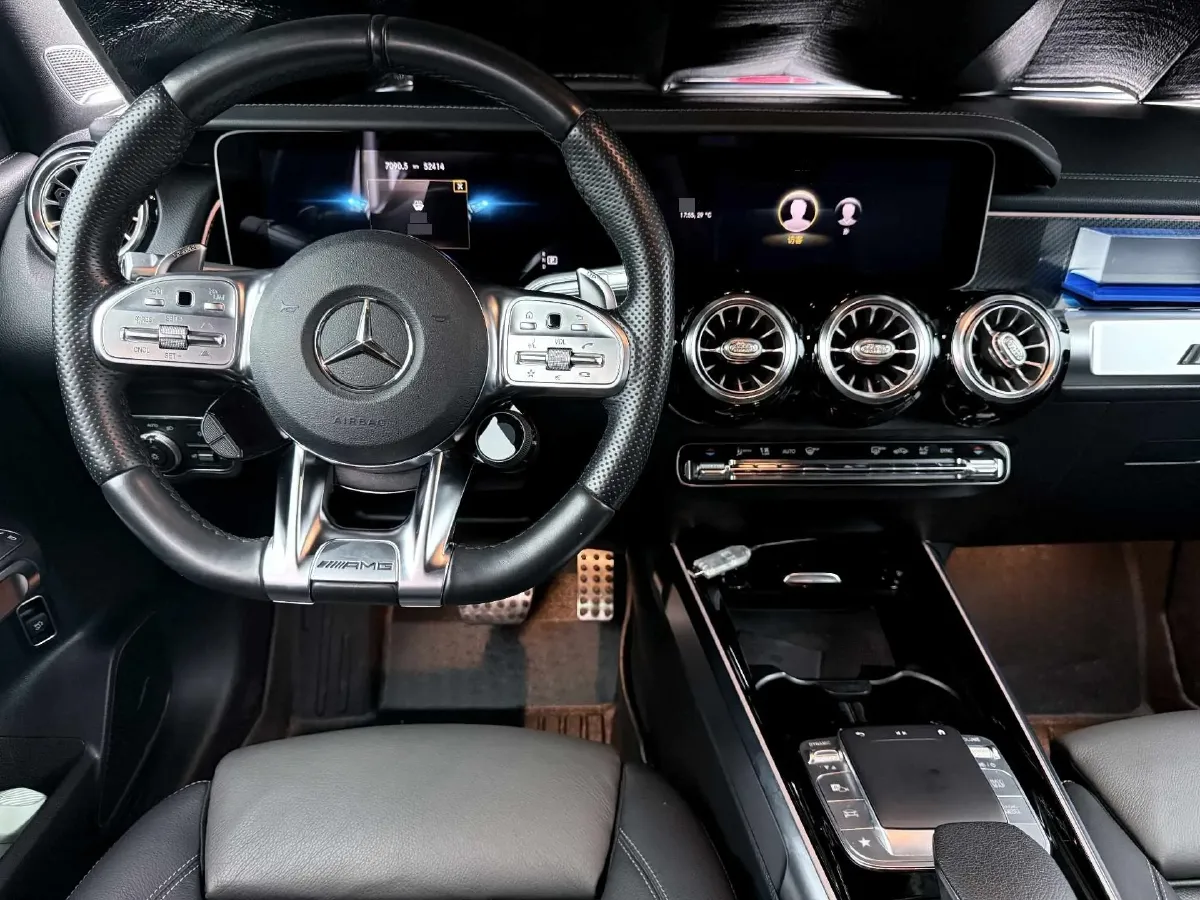 2021 Mercedes-Benz GLB AMG 2.0T 306HP L4 8DCT,autocango,china used car exporter,china ev exporter,chinese used car exporter,chinese used ev exporter