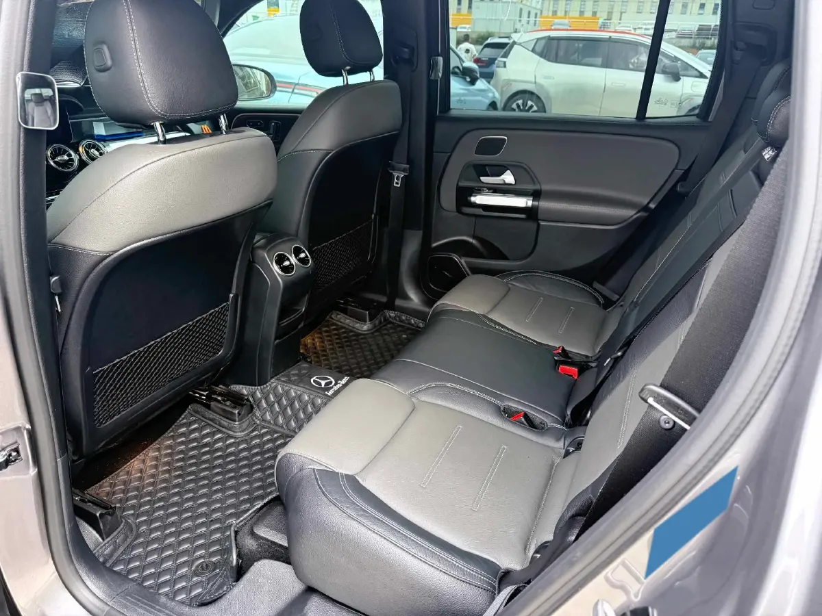 2021 Mercedes-Benz GLB AMG 2.0T 306HP L4 8DCT,autocango,china used car exporter,china ev exporter,chinese used car exporter,chinese used ev exporter
