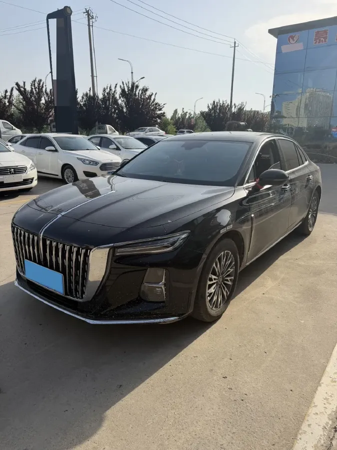 2024 HongQi H5 1.5T 169HP L4 7DCT,autocango,china used car exporter,china ev exporter,chinese used car exporter,chinese used ev exporter