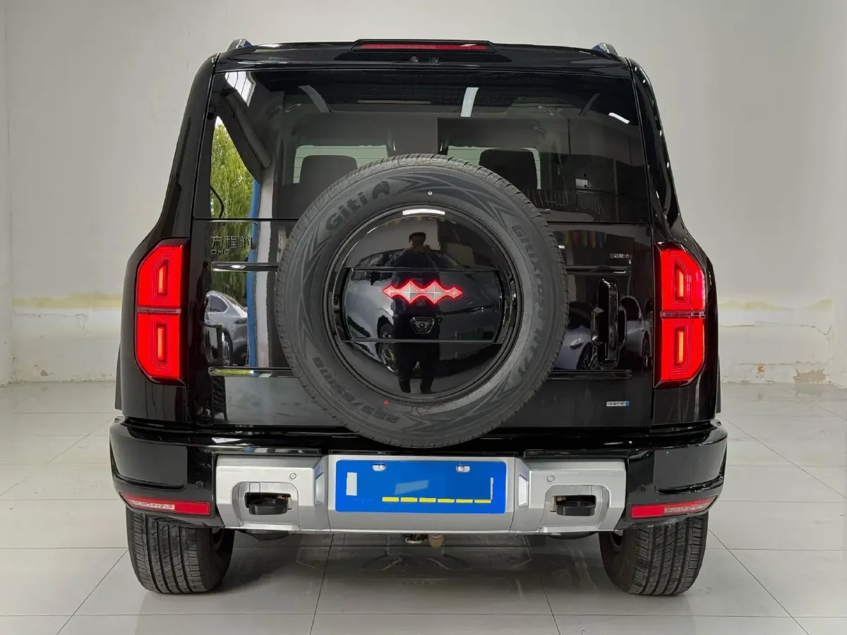 2025 FangChengBao Bao 5 1.5T 194HP L4 E-CVT PHEV,autocango,china used car exporter,china ev exporter,chinese used car exporter,chinese used ev exporter