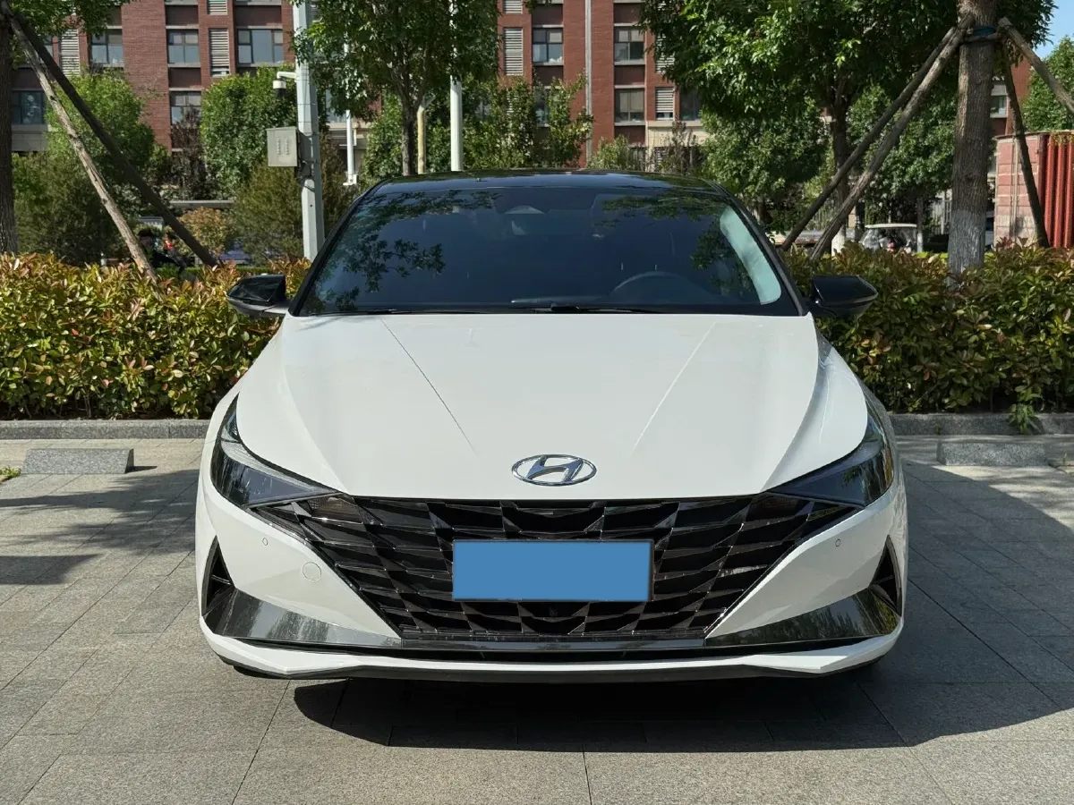 2022 Hyundai Elantra 1.5L 115HP L4 CVT,autocango,china used car exporter,china ev exporter,chinese used car exporter,chinese used ev exporter