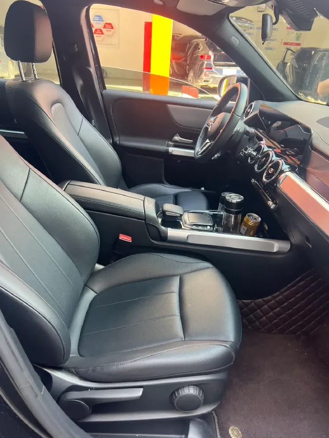 2022 Mercedes-Benz GLB Class 1.3T 163HP L4 7DCT,autocango,china used car exporter,china ev exporter,chinese used car exporter,chinese used ev exporter