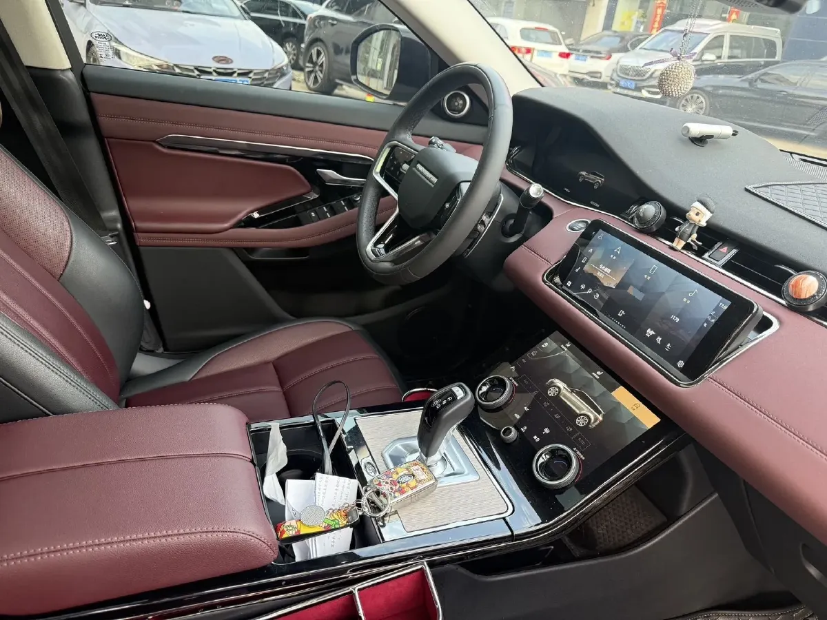 2023 Land Rover Range Rover Evoque 2.0T 249HP L4 9AT,autocango,china used car exporter,china ev exporter,chinese used car exporter,chinese used ev exporter
