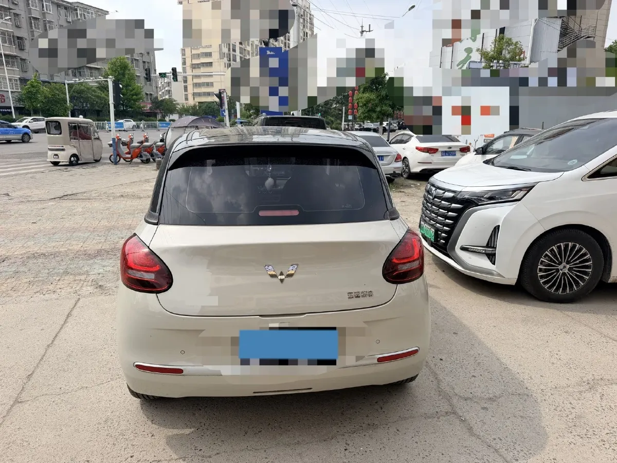2023 WuLing BinGuo BEV 31.9KWH,autocango,china used car exporter,china ev exporter,chinese used car exporter,chinese used ev exporter