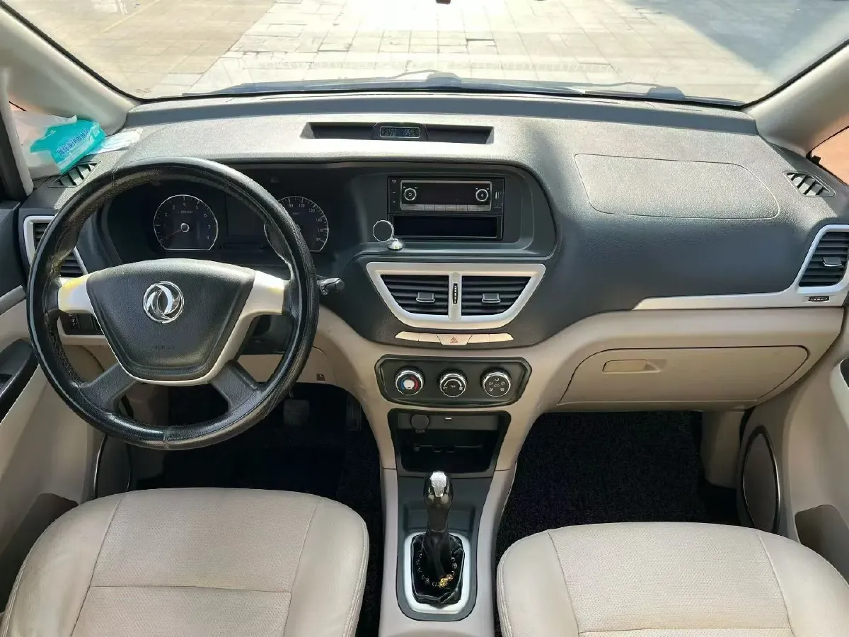 2016 Dongfeng ShuaiKe 1.6L 113HP L4 5MT,autocango,china used car exporter,china ev exporter,chinese used car exporter,chinese used ev exporter