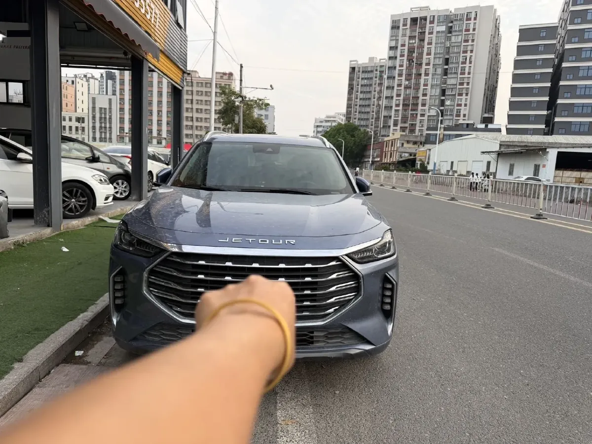 2021 Jetour X70 1.6T 197HP L4 7DCT,autocango,china used car exporter,china ev exporter,chinese used car exporter,chinese used ev exporter
