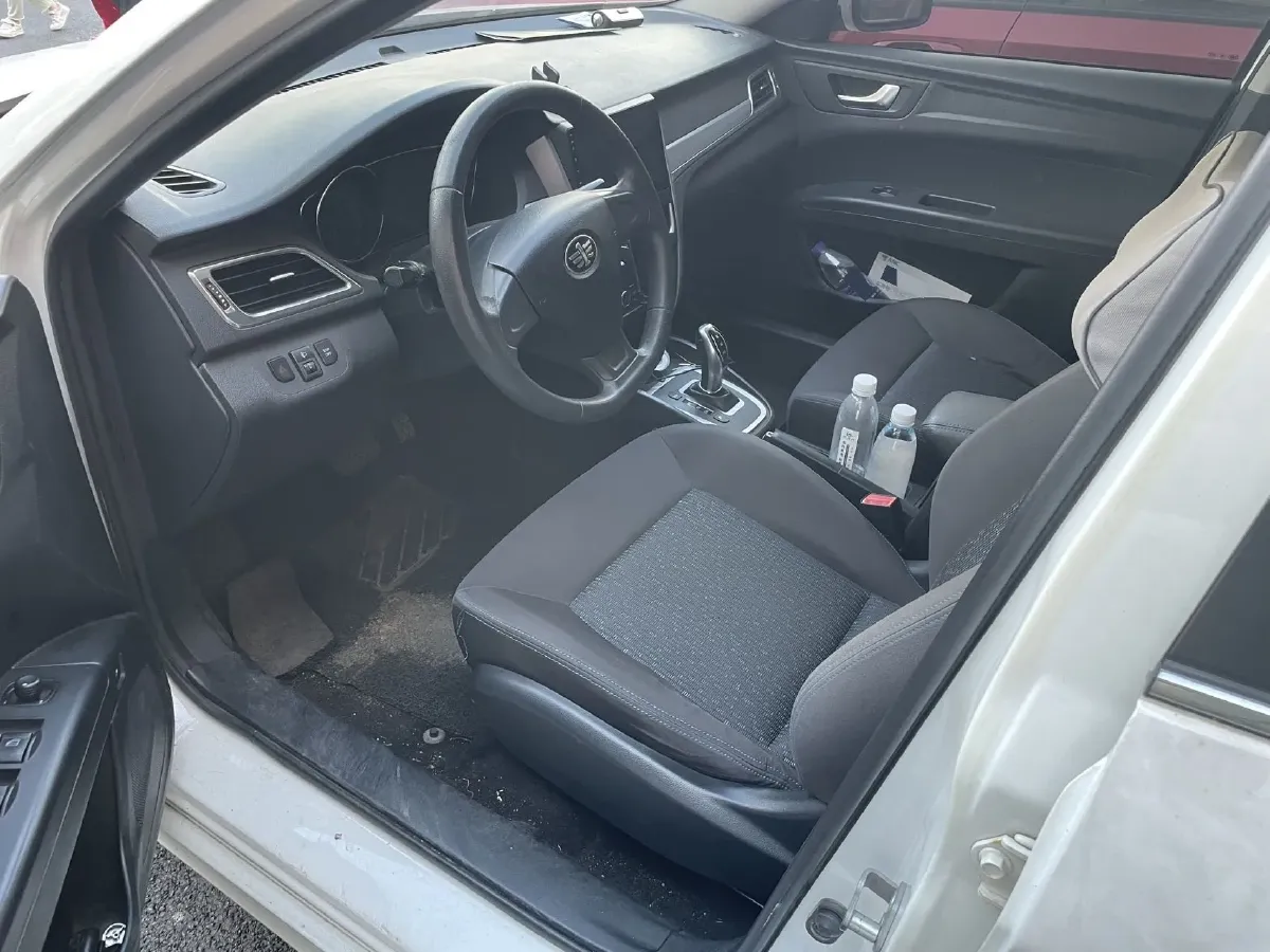 2018 Bestune B30 EV BEV 32.24KWH,autocango,china used car exporter,china ev exporter,chinese used car exporter,chinese used ev exporter