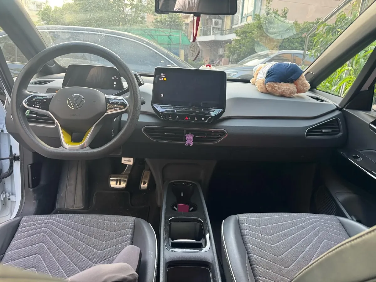 2022 Volkswagen ID.3 BEV 57.3KWH,autocango,china used car exporter,china ev exporter,chinese used car exporter,chinese used ev exporter