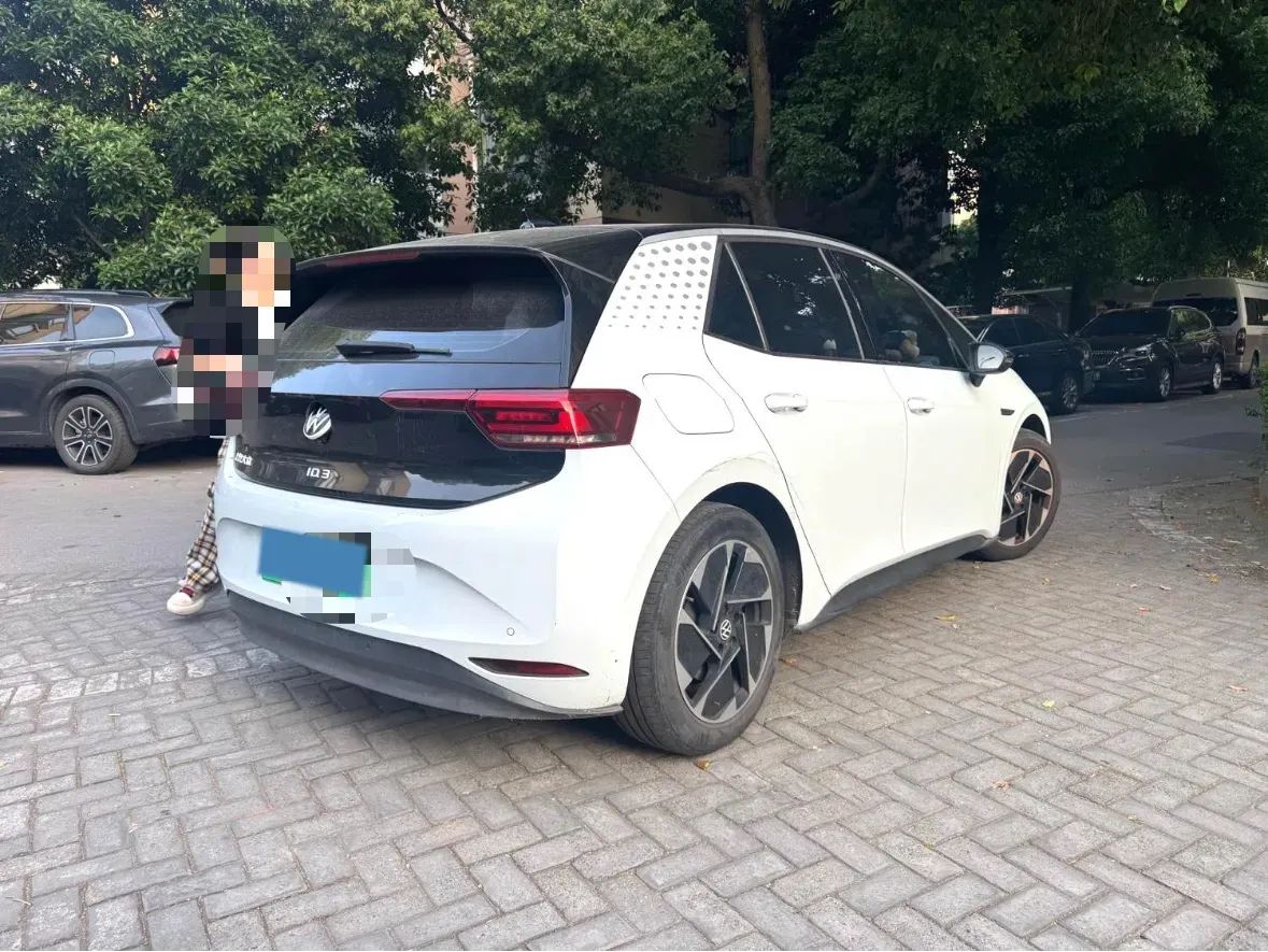 2022 Volkswagen ID.3 BEV 57.3KWH,autocango,china used car exporter,china ev exporter,chinese used car exporter,chinese used ev exporter