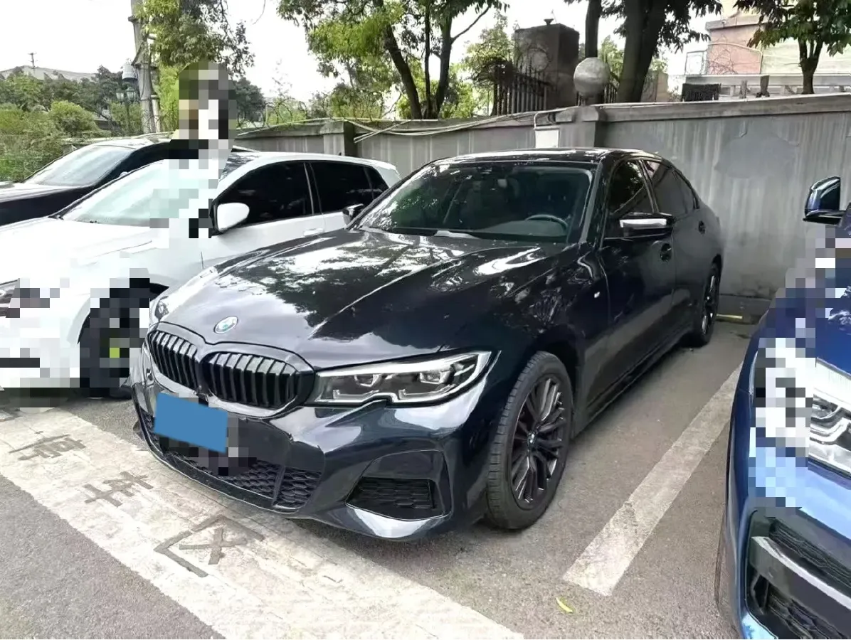 2022 BMW 3 Series 2.0T 184HP L4 8AT,autocango,china used car exporter,china ev exporter,chinese used car exporter,chinese used ev exporter
