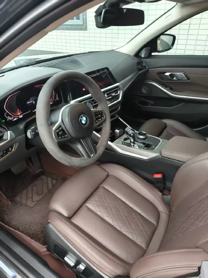 2022 BMW 3 Series 2.0T 184HP L4 8AT,autocango,china used car exporter,china ev exporter,chinese used car exporter,chinese used ev exporter