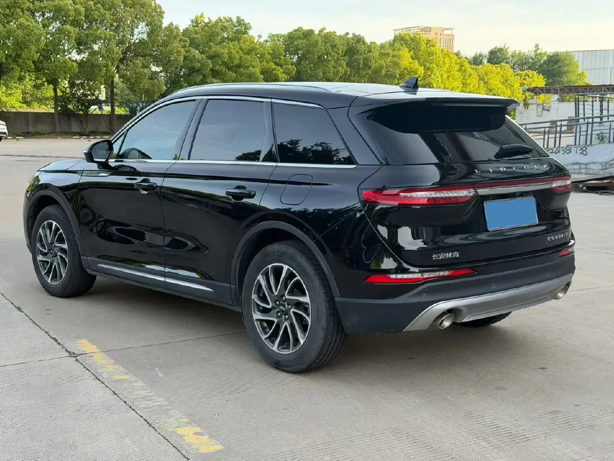 2021 Lincoln Corsair 2.0T 245HP L4 8AT,autocango,china used car exporter,china ev exporter,chinese used car exporter,chinese used ev exporter