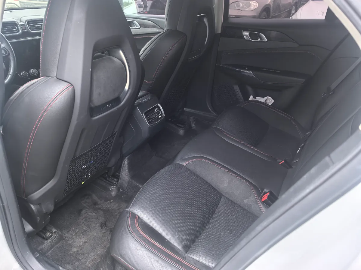 2018 Toyota C-HR 2.0L 171HP L4 CVT,autocango,china used car exporter,china ev exporter,chinese used car exporter,chinese used ev exporter