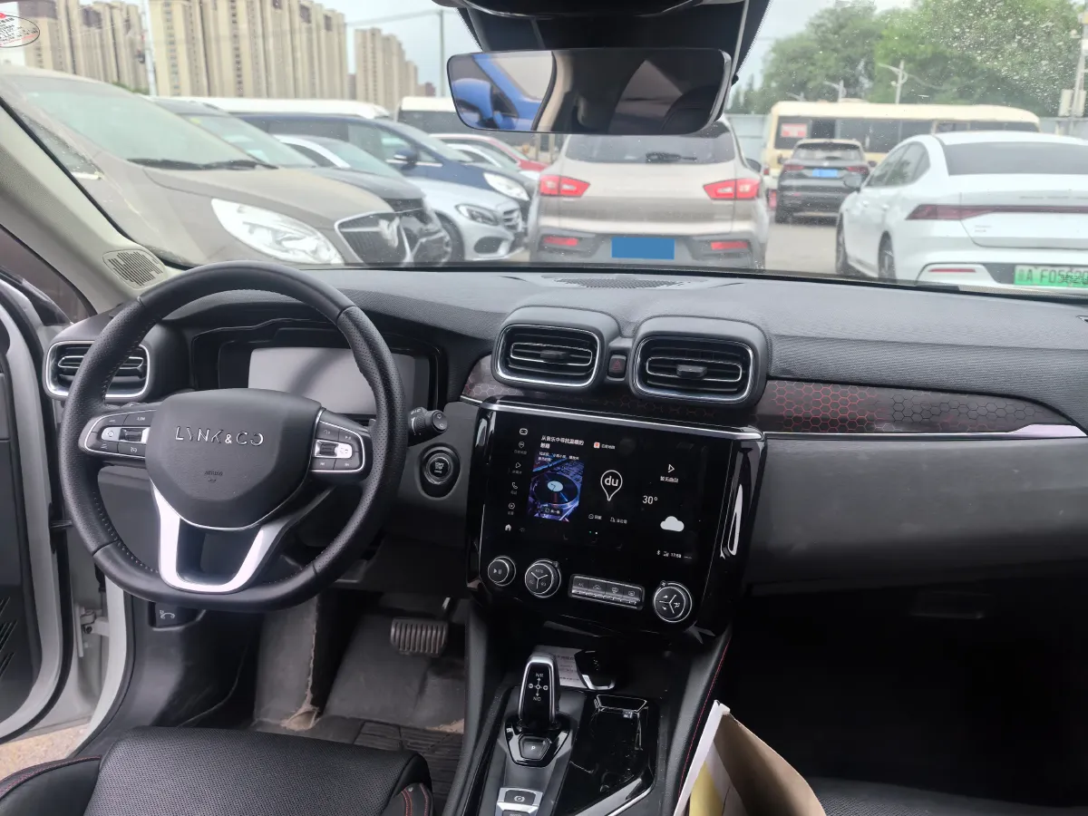 2018 Toyota C-HR 2.0L 171HP L4 CVT,autocango,china used car exporter,china ev exporter,chinese used car exporter,chinese used ev exporter