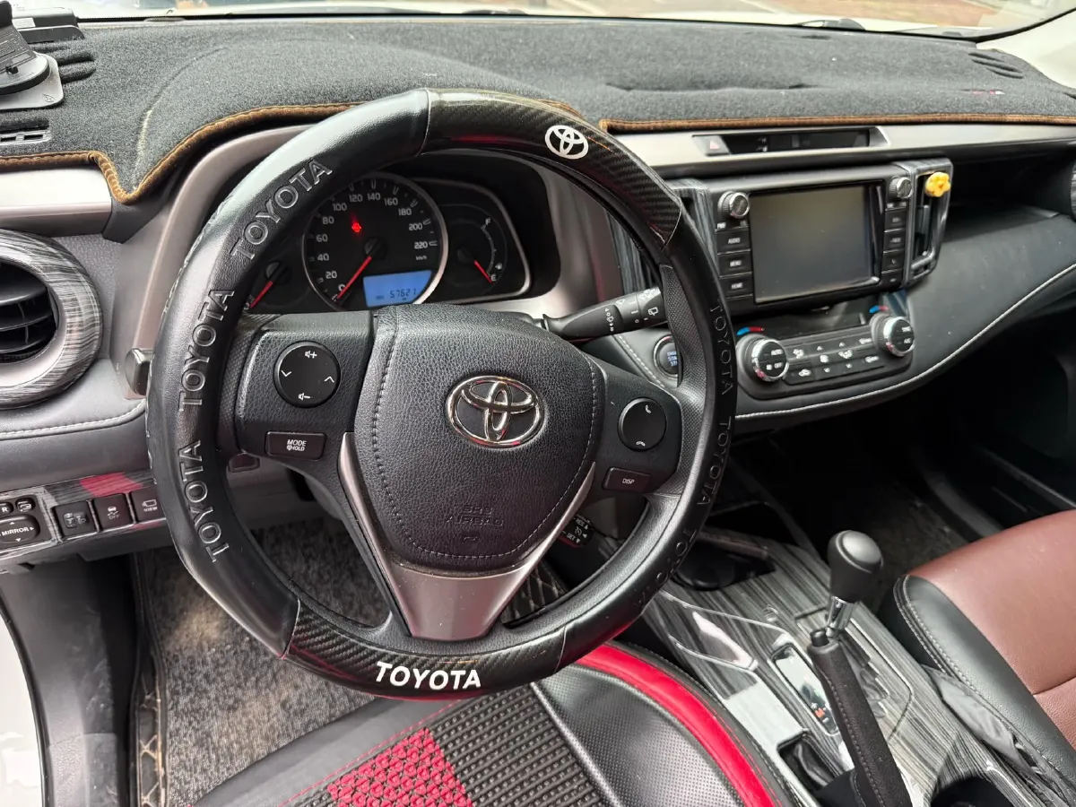 2019 Toyota RAV4 2.0L 151HP L4 CVT,autocango,china used car exporter,china ev exporter,chinese used car exporter,chinese used ev exporter