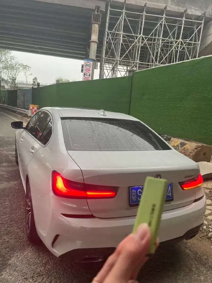 2021 BMW 3 Series 2.0T 184HP L4 8AT,autocango,china used car exporter,china ev exporter,chinese used car exporter,chinese used ev exporter