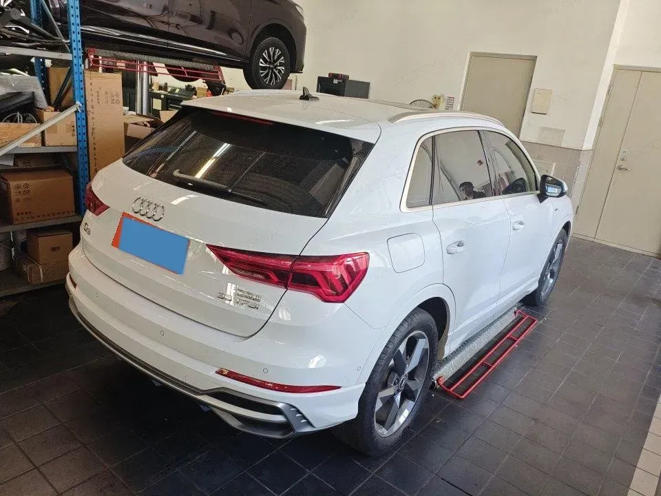 2022 Audi Q3 1.4T 150HP L4 7DCT,autocango,china used car exporter,china ev exporter,chinese used car exporter,chinese used ev exporter