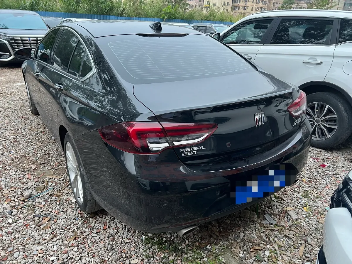 2023 Buick Regal 2.0T 237HP L4 9AT,autocango,china used car exporter,china ev exporter,chinese used car exporter,chinese used ev exporter