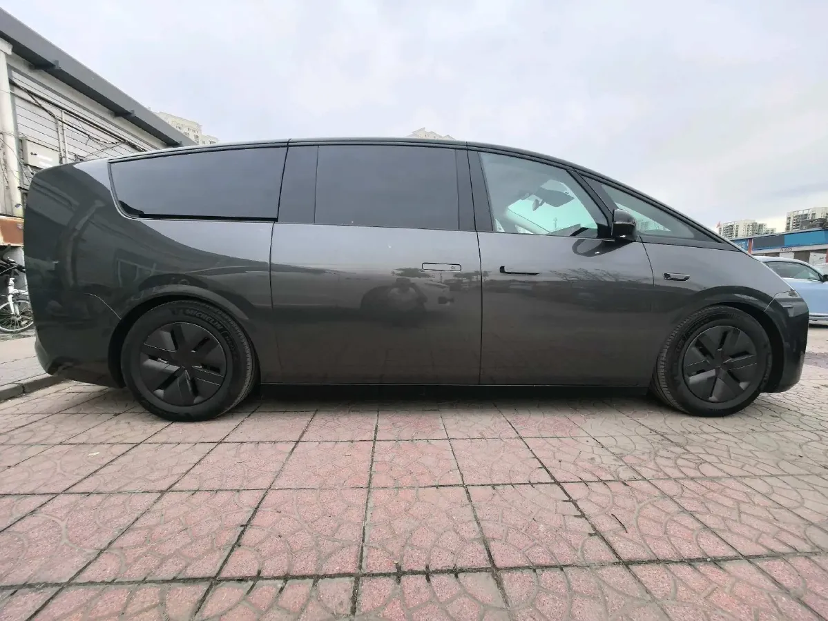 2024 Li MEGA BEV 102.7KWH,autocango,china used car exporter,china ev exporter,chinese used car exporter,chinese used ev exporter