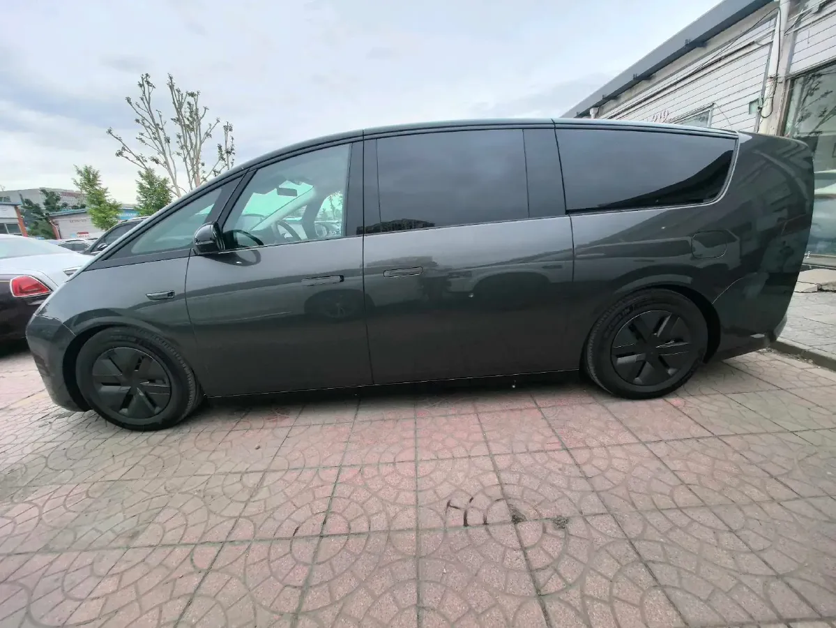 2024 Li MEGA BEV 102.7KWH,autocango,china used car exporter,china ev exporter,chinese used car exporter,chinese used ev exporter
