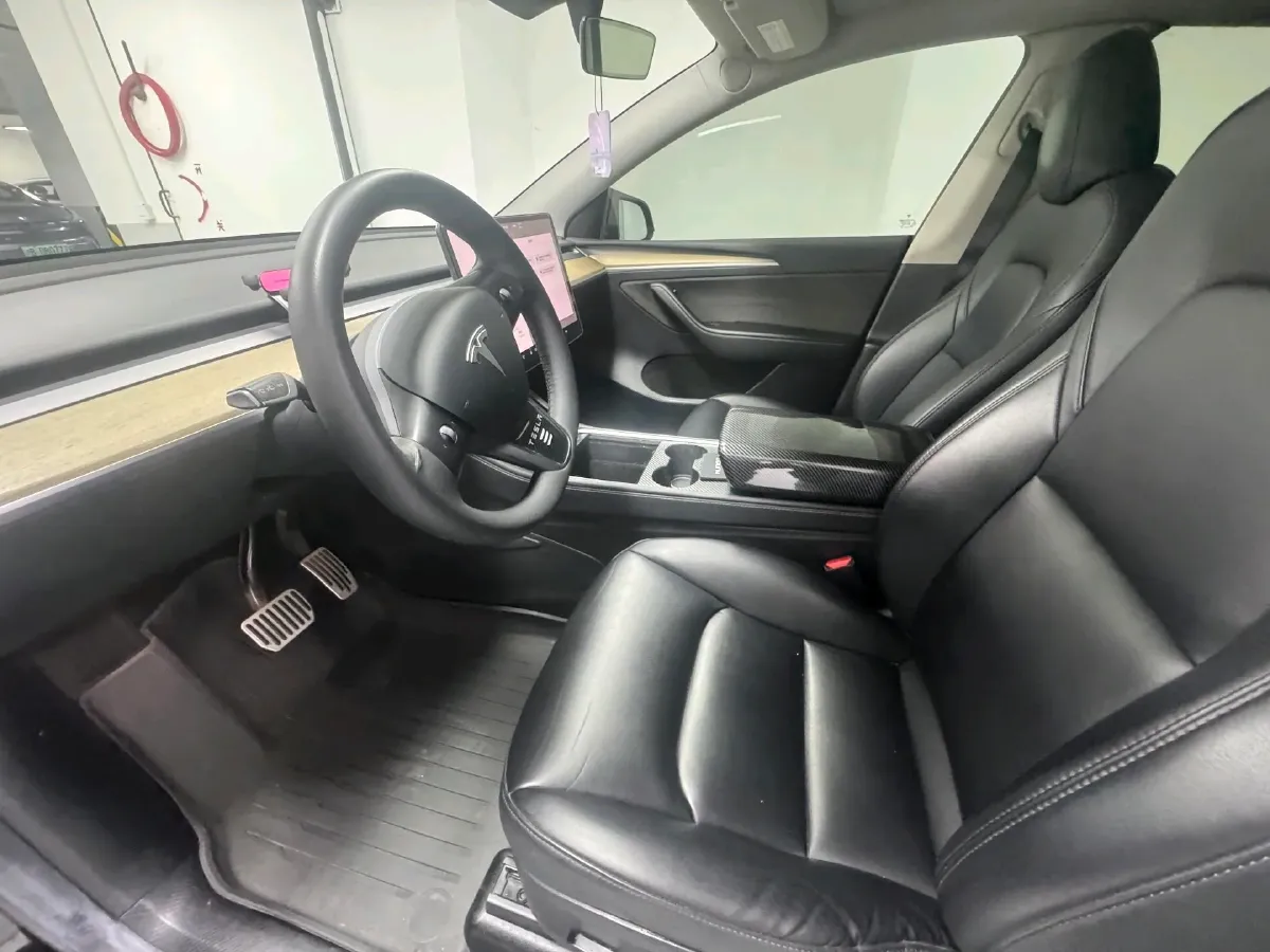 2022 Tesla Model Y BEV 60KWH,autocango,china used car exporter,china ev exporter,chinese used car exporter,chinese used ev exporter