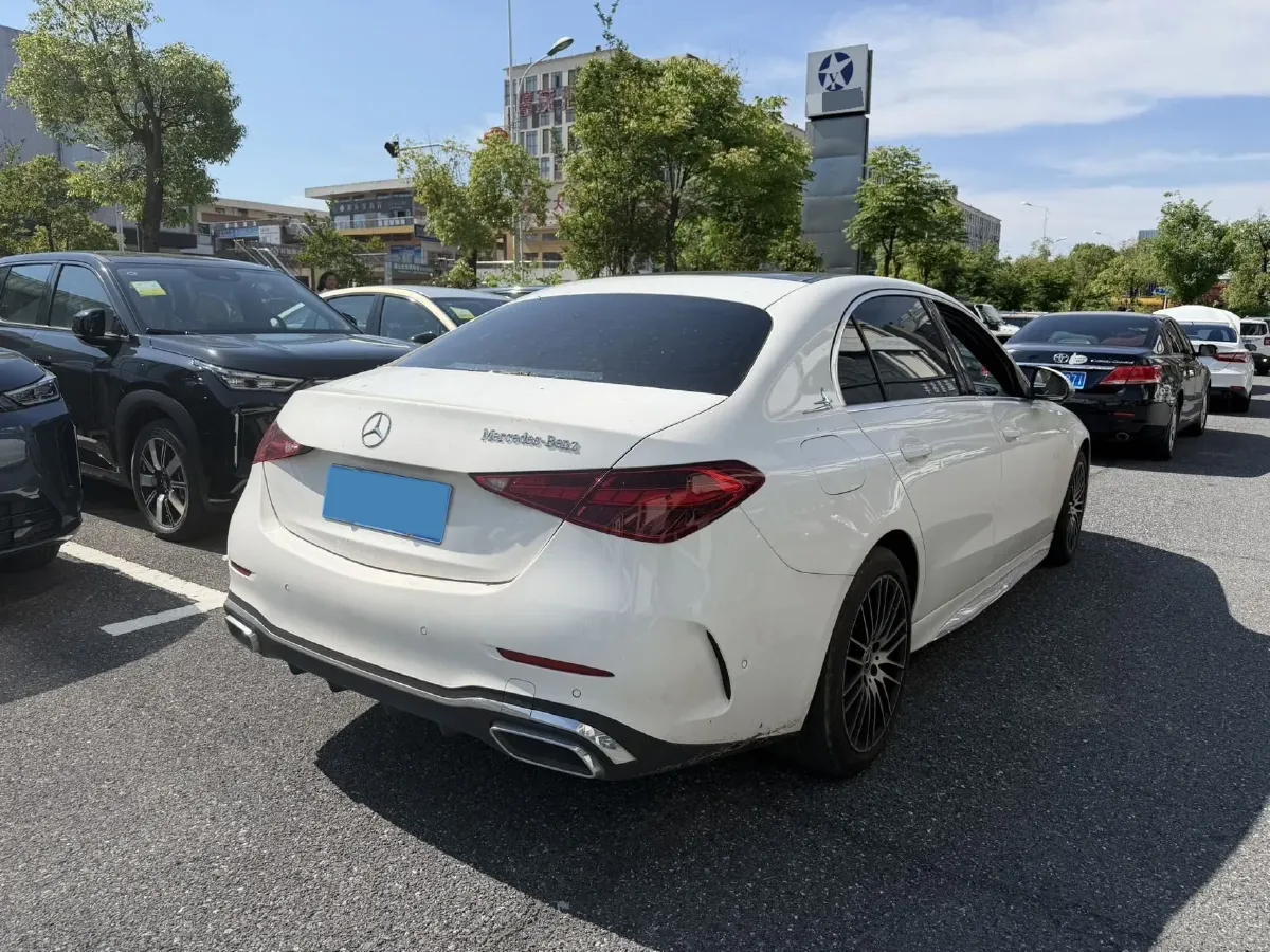 2022 Mercedes-Benz C Class 1.5T 204HP L4 9AT,autocango,china used car exporter,china ev exporter,chinese used car exporter,chinese used ev exporter