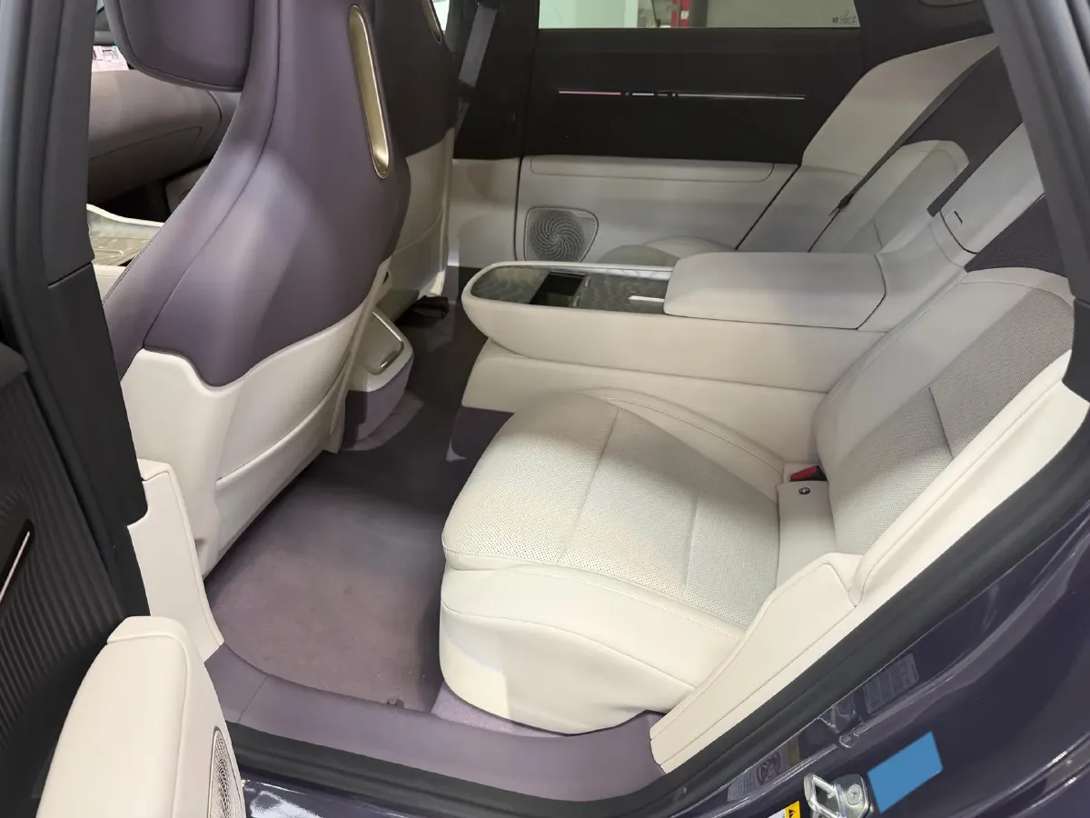2026 Avatr 12 BEV,autocango,china used car exporter,china ev exporter,chinese used car exporter,chinese used ev exporter
