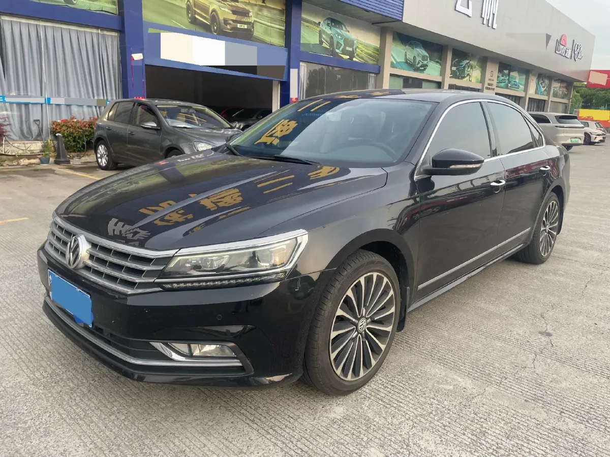 2017 Volkswagen Passat 1.8T 180HP L4 7DCT,autocango,china used car exporter,china ev exporter,chinese used car exporter,chinese used ev exporter