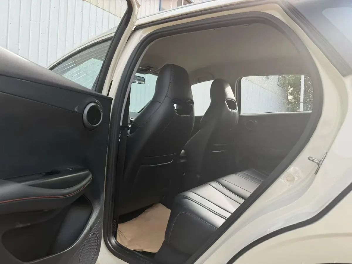 2023 BYD e2 BEV 43.2KWH,autocango,china used car exporter,china ev exporter,chinese used car exporter,chinese used ev exporter