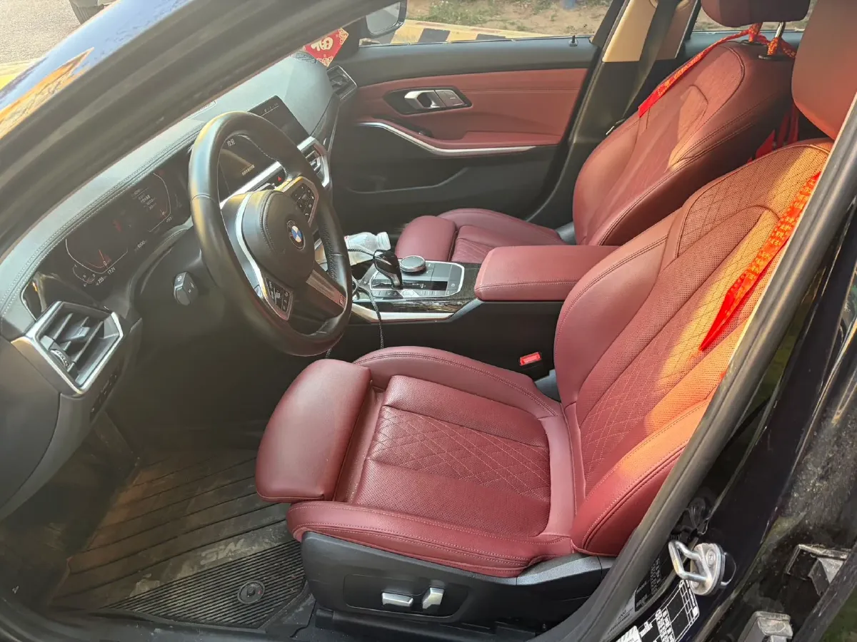 2022 BMW 3 Series 2.0T 184HP L4 8AT,autocango,china used car exporter,china ev exporter,chinese used car exporter,chinese used ev exporter