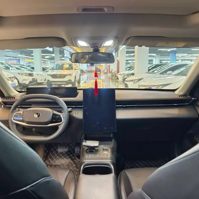 2023 ChangAn Lamore 1.5T 170HP L4 7DCT,autocango,china used car exporter,china ev exporter,chinese used car exporter,chinese used ev exporter