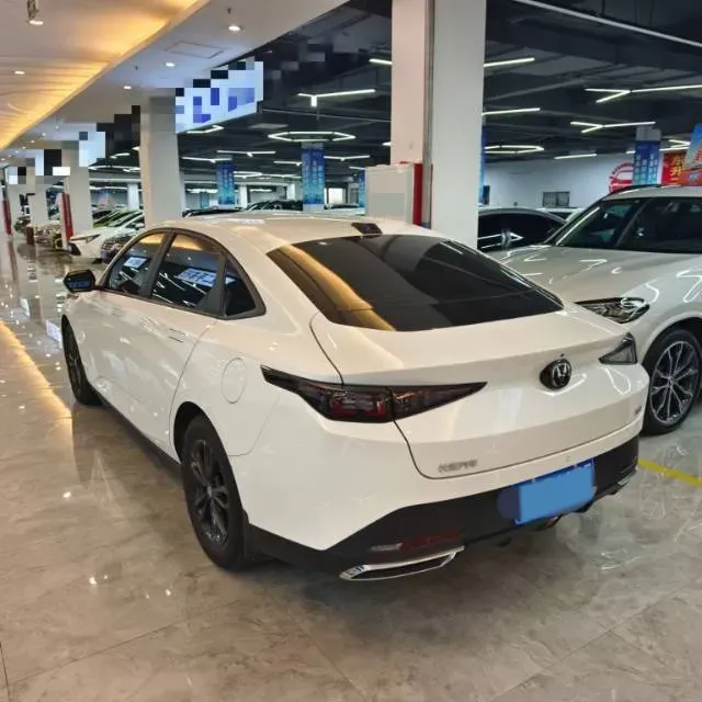2023 ChangAn Lamore 1.5T 170HP L4 7DCT,autocango,china used car exporter,china ev exporter,chinese used car exporter,chinese used ev exporter