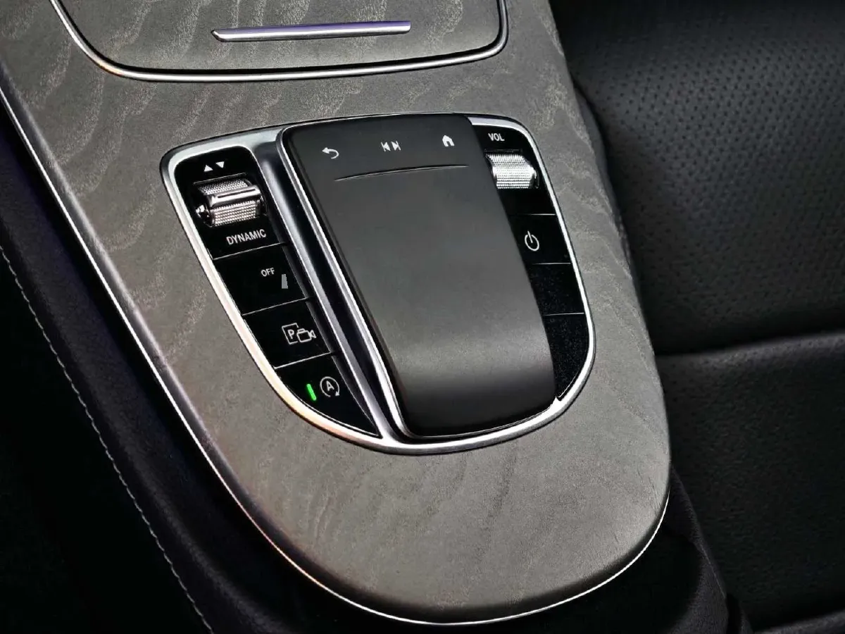 2023 Mercedes-Benz E Class 2.0T 258HP L4 9AT,autocango,china used car exporter,china ev exporter,chinese used car exporter,chinese used ev exporter