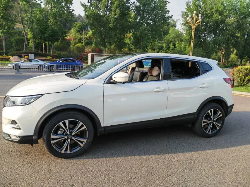 2021 Nissan Qashqai 2.0L 151HP L4 CVT,autocango,china used car exporter,china ev exporter,chinese used car exporter,chinese used ev exporter