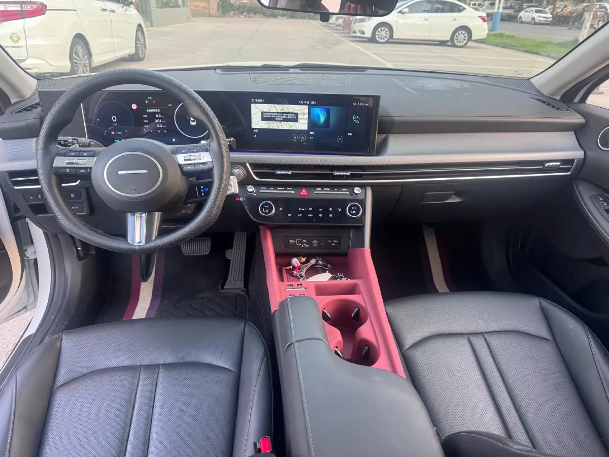 2024 Hyundai Sonata 1.5T 170HP L4 8AT,autocango,china used car exporter,china ev exporter,chinese used car exporter,chinese used ev exporter