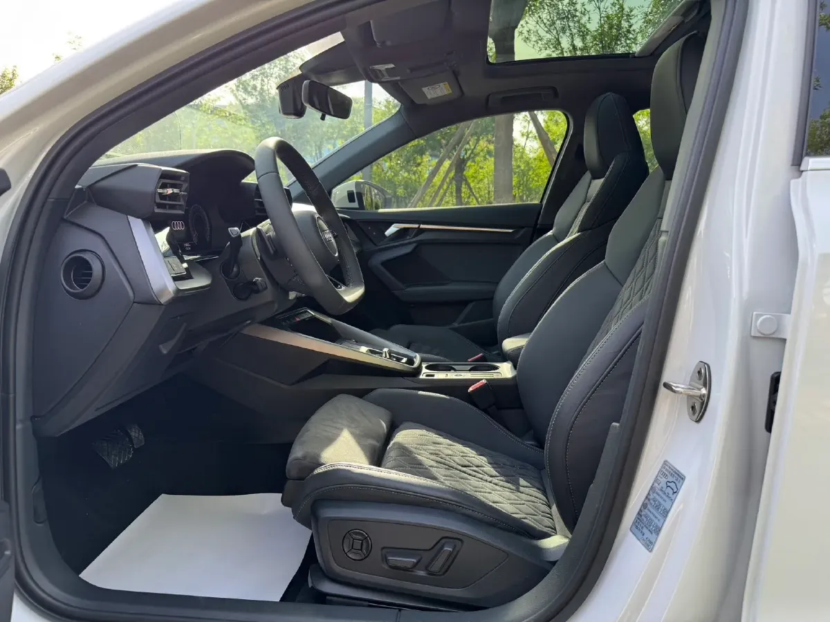2023 Audi A3 1.4T 150HP L4 7DCT,autocango,china used car exporter,china ev exporter,chinese used car exporter,chinese used ev exporter