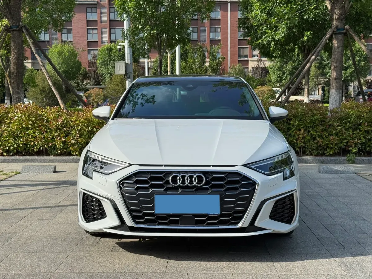 2023 Audi A3 1.4T 150HP L4 7DCT,autocango,china used car exporter,china ev exporter,chinese used car exporter,chinese used ev exporter