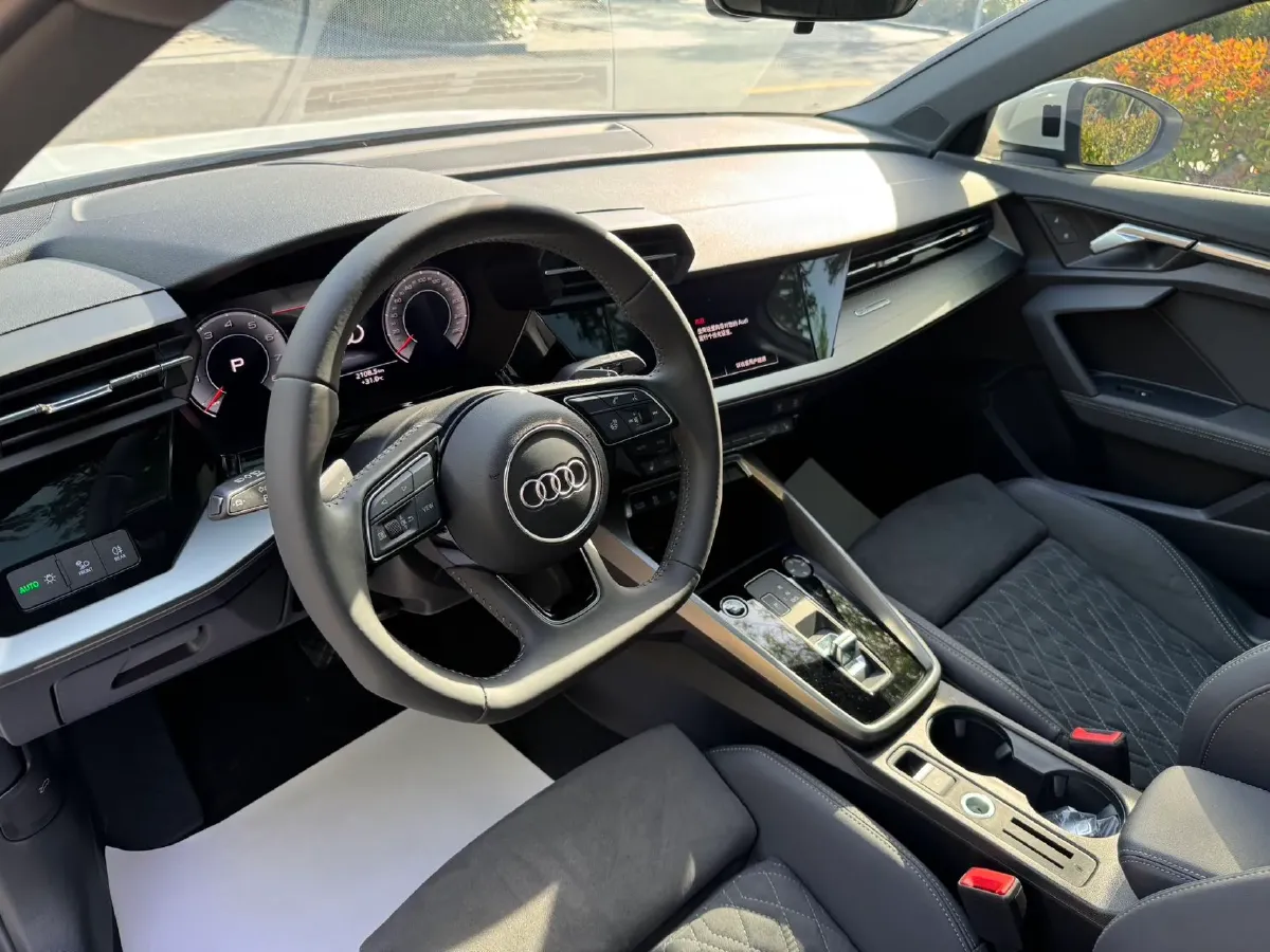 2023 Audi A3 1.4T 150HP L4 7DCT,autocango,china used car exporter,china ev exporter,chinese used car exporter,chinese used ev exporter