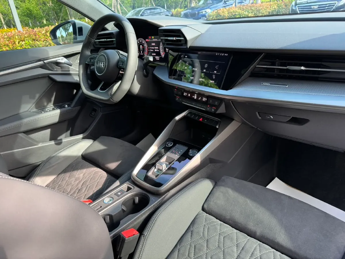 2023 Audi A3 1.4T 150HP L4 7DCT,autocango,china used car exporter,china ev exporter,chinese used car exporter,chinese used ev exporter