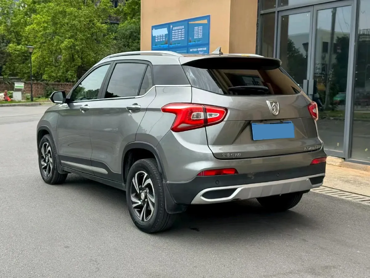 2017 HaiMa S5 Young Edition 1.6L 122HP L4 5MT,autocango,china used car exporter,china ev exporter,chinese used car exporter,chinese used ev exporter