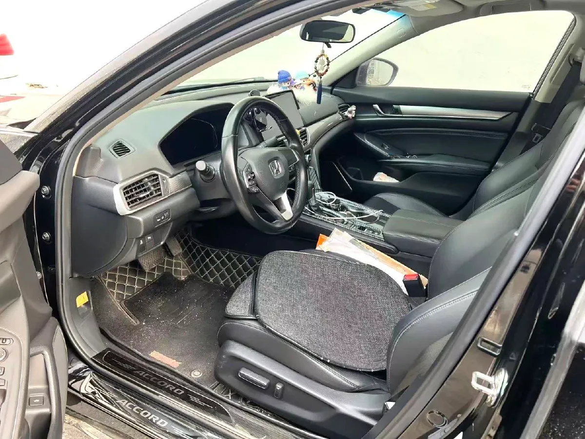 2022 Honda Accord 1.5T 194HP L4 CVT,autocango,china used car exporter,china ev exporter,chinese used car exporter,chinese used ev exporter