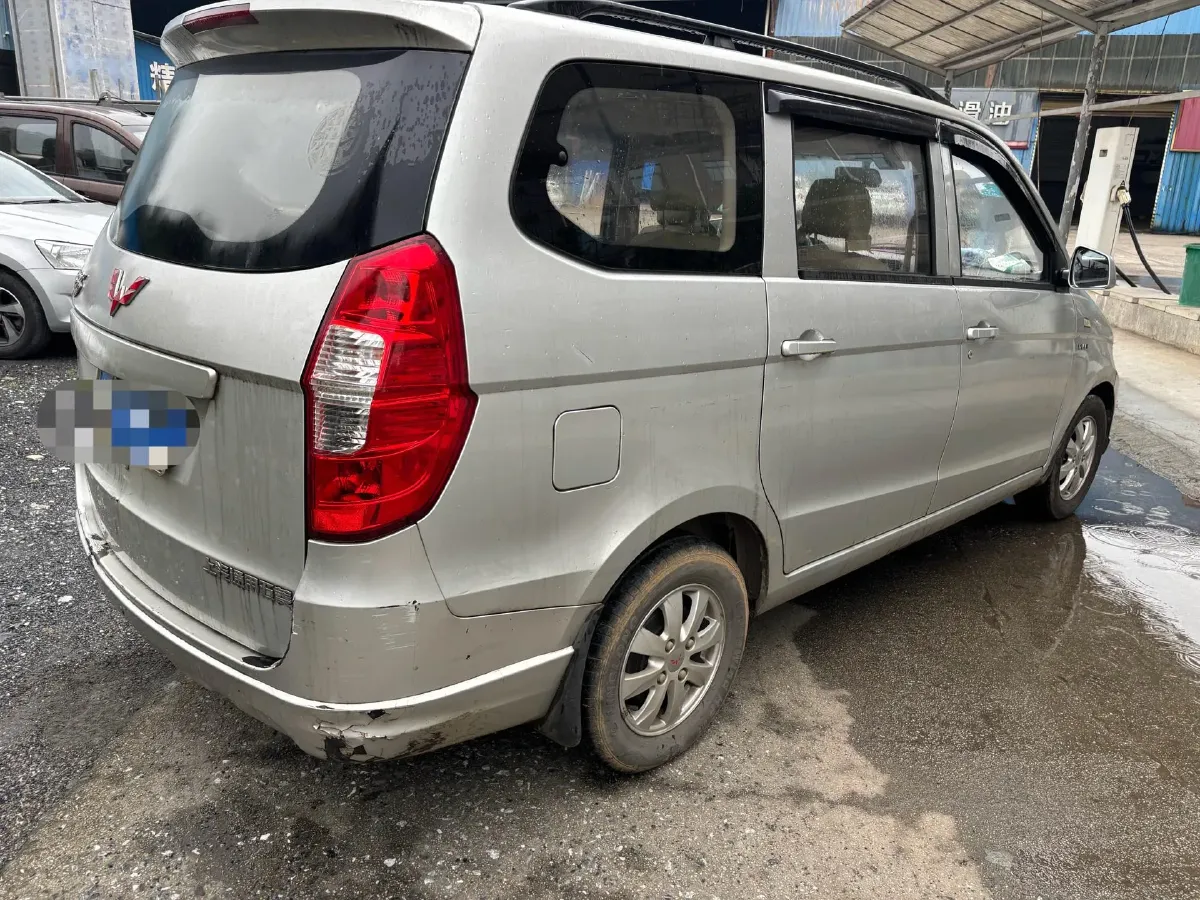 2015 WuLing HongGuang 1.5L 112HP L4 5MT,autocango,china used car exporter,china ev exporter,chinese used car exporter,chinese used ev exporter