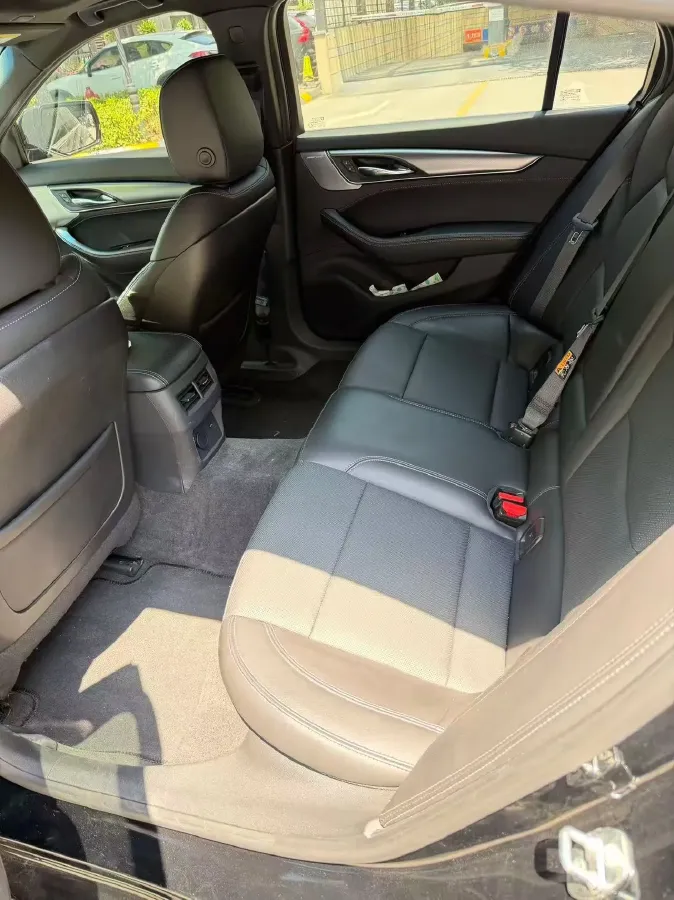2021 Cadillac CT5 2.0T 237HP L4 10AT,autocango,china used car exporter,china ev exporter,chinese used car exporter,chinese used ev exporter