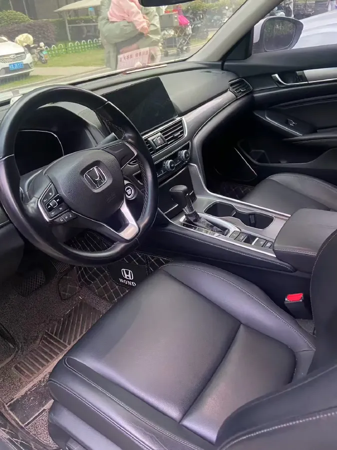 2022 Honda Accord 1.5T 194HP L4 CVT,autocango,china used car exporter,china ev exporter,chinese used car exporter,chinese used ev exporter
