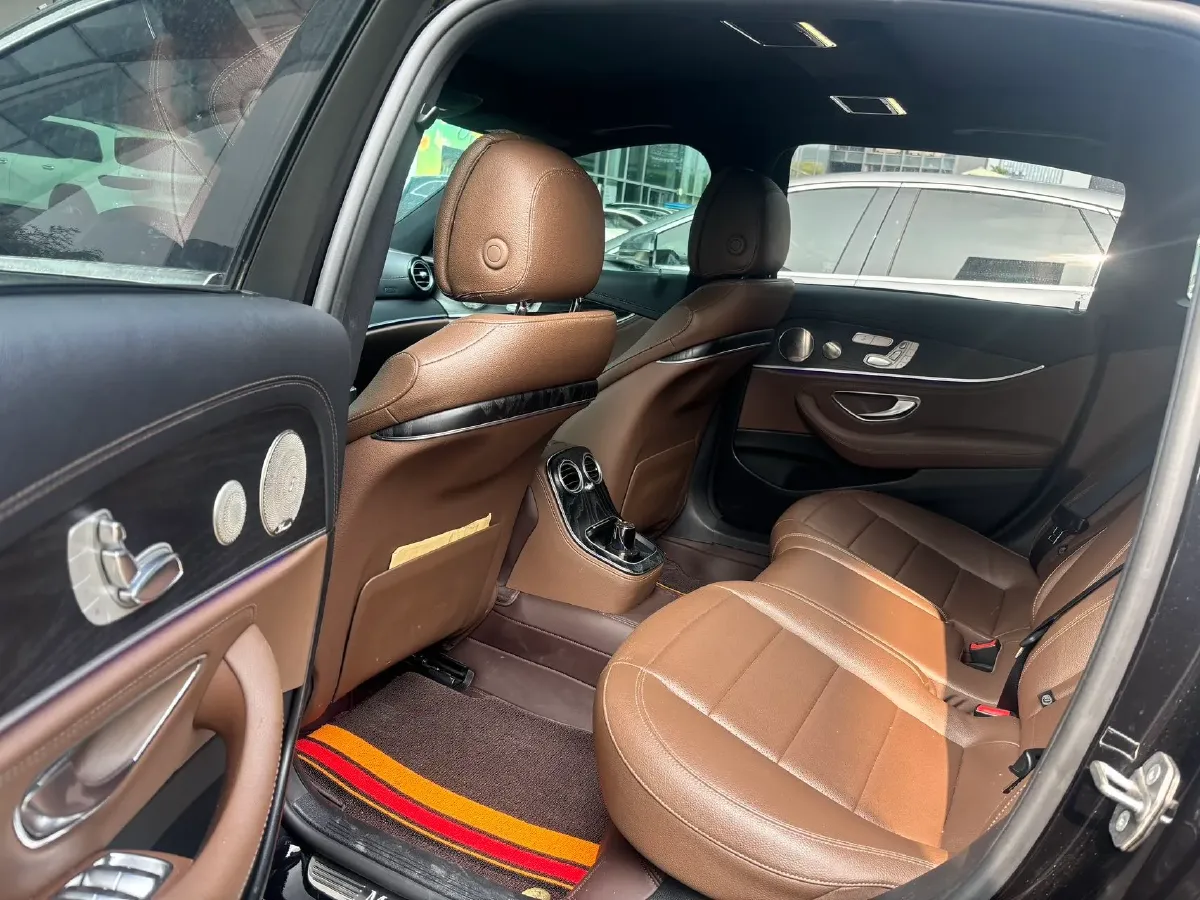 2021 Mercedes-Benz E Class 2.0T 258HP L4 9AT,autocango,china used car exporter,china ev exporter,chinese used car exporter,chinese used ev exporter