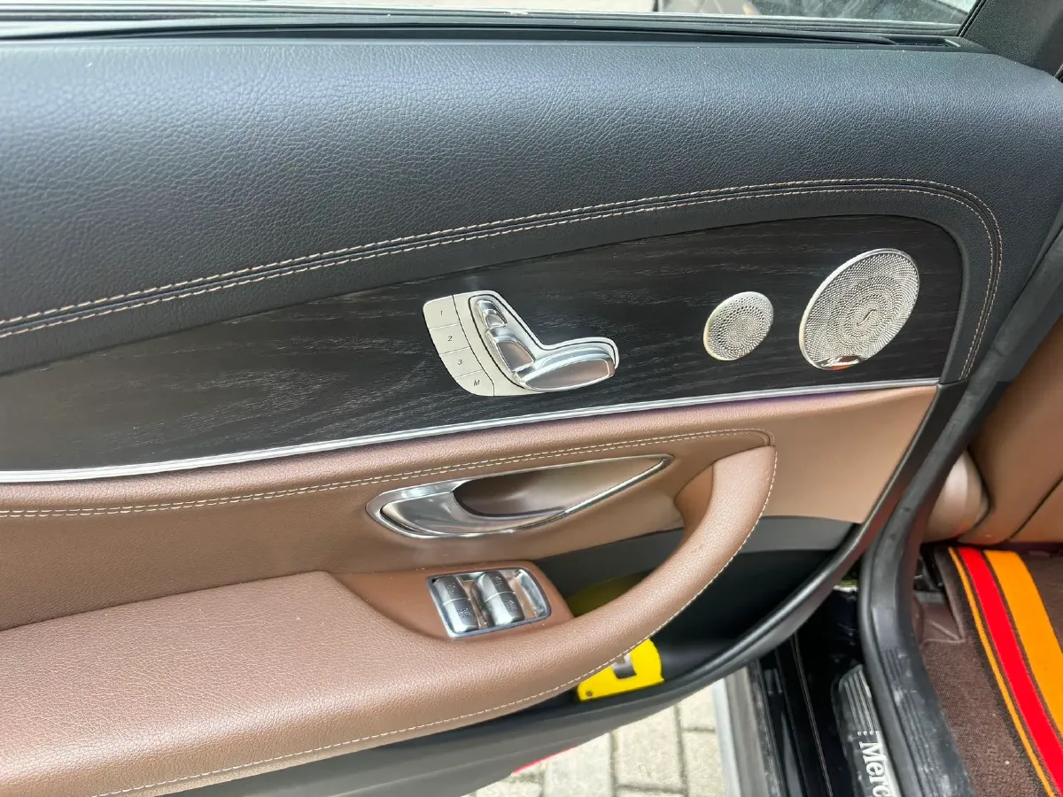 2021 Mercedes-Benz E Class 2.0T 258HP L4 9AT,autocango,china used car exporter,china ev exporter,chinese used car exporter,chinese used ev exporter