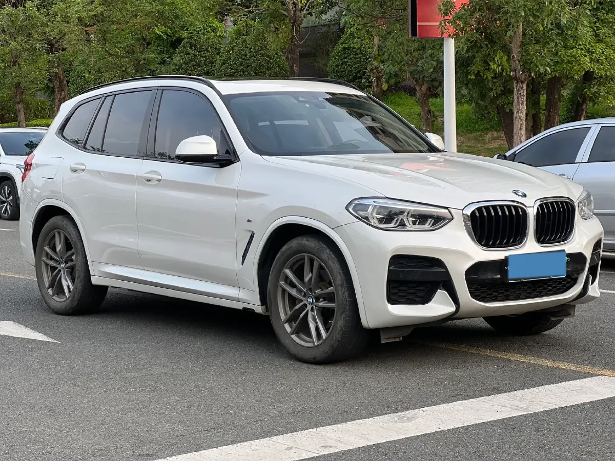 2021 BMW X3 2.0T 184HP L4 8AT,autocango,china used car exporter,china ev exporter,chinese used car exporter,chinese used ev exporter