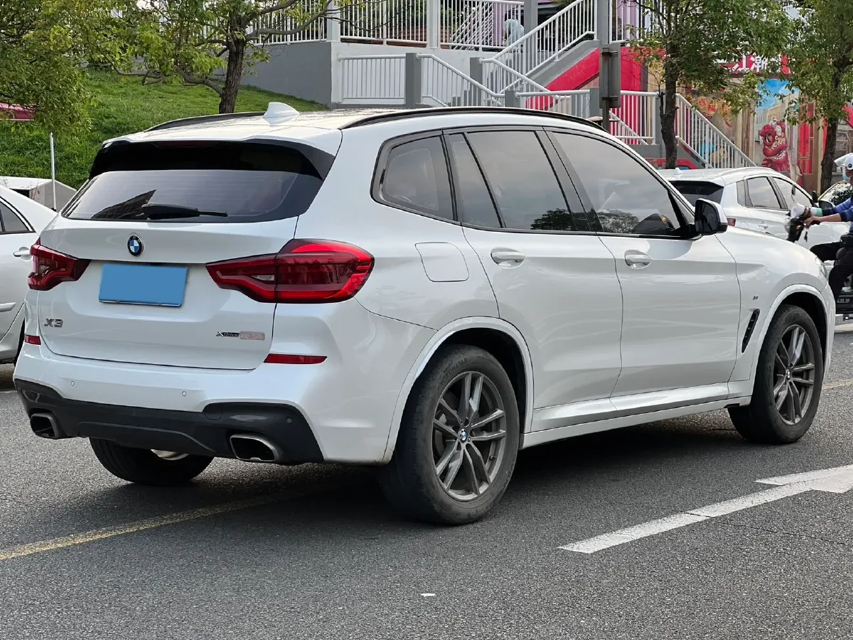2021 BMW X3 2.0T 184HP L4 8AT,autocango,china used car exporter,china ev exporter,chinese used car exporter,chinese used ev exporter