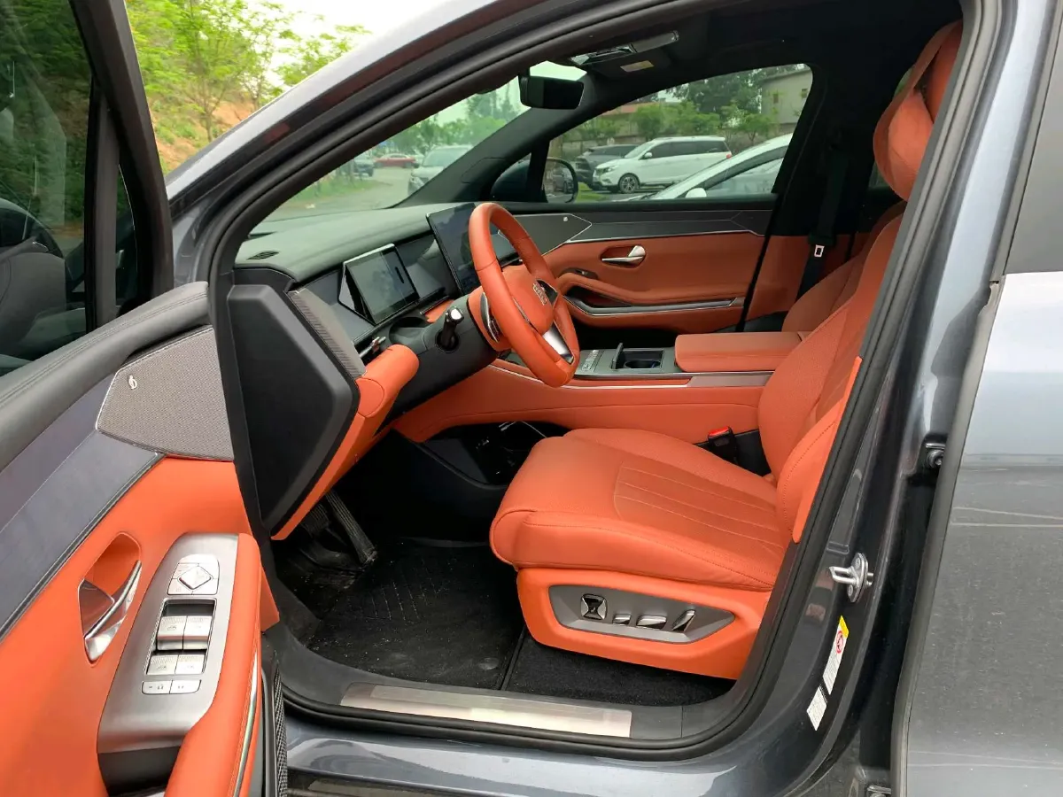 2025 BYD TangL BEV,autocango,china used car exporter,china ev exporter,chinese used car exporter,chinese used ev exporter