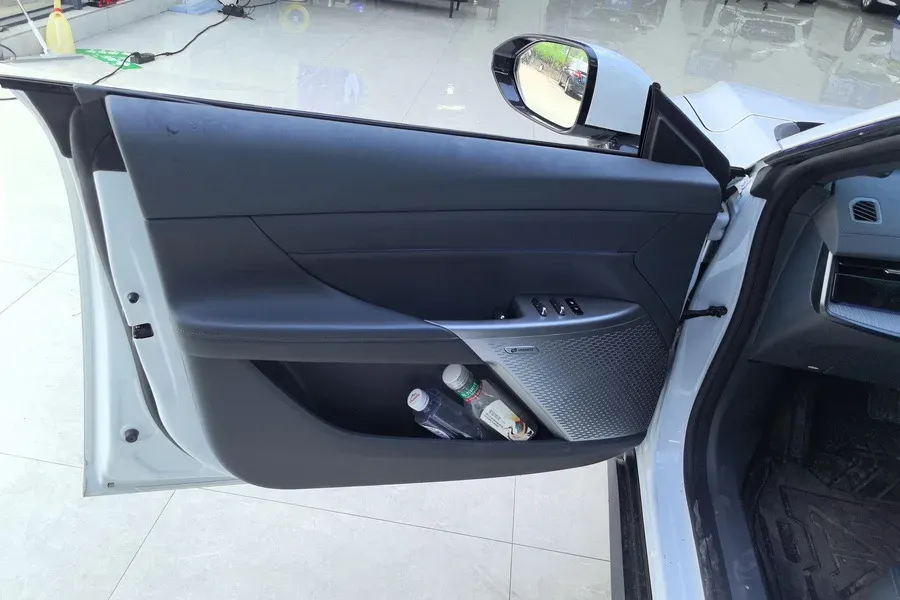 2024 DongFeng eπ eπ007 BEV 56.83KWH,autocango,china used car exporter,china ev exporter,chinese used car exporter,chinese used ev exporter